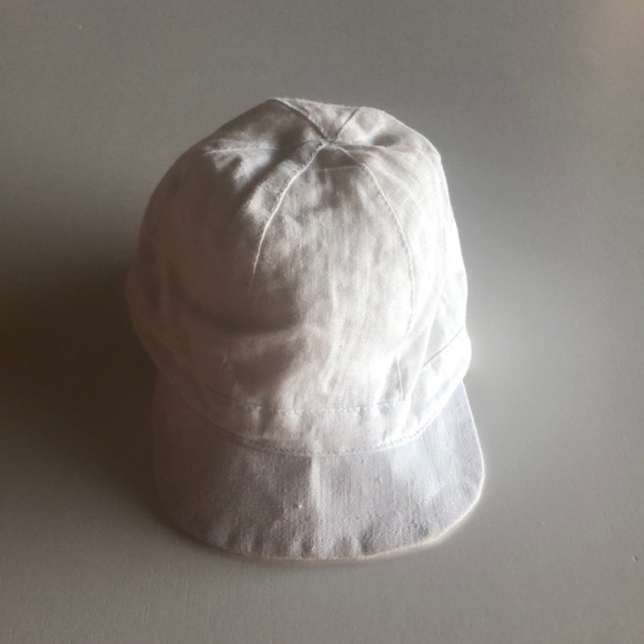 Baby hat 🧢 - Picture 4 of 6